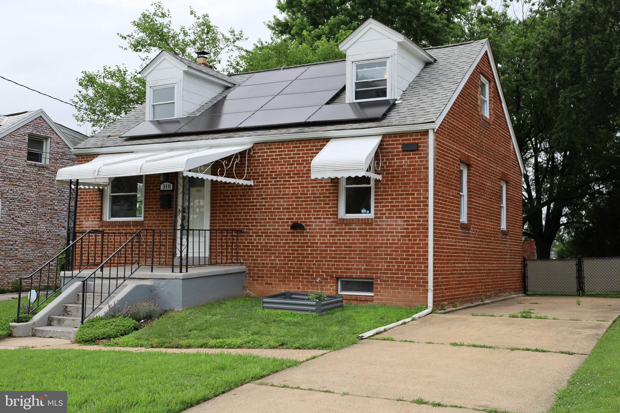 318 DELAWARE AVENUE
