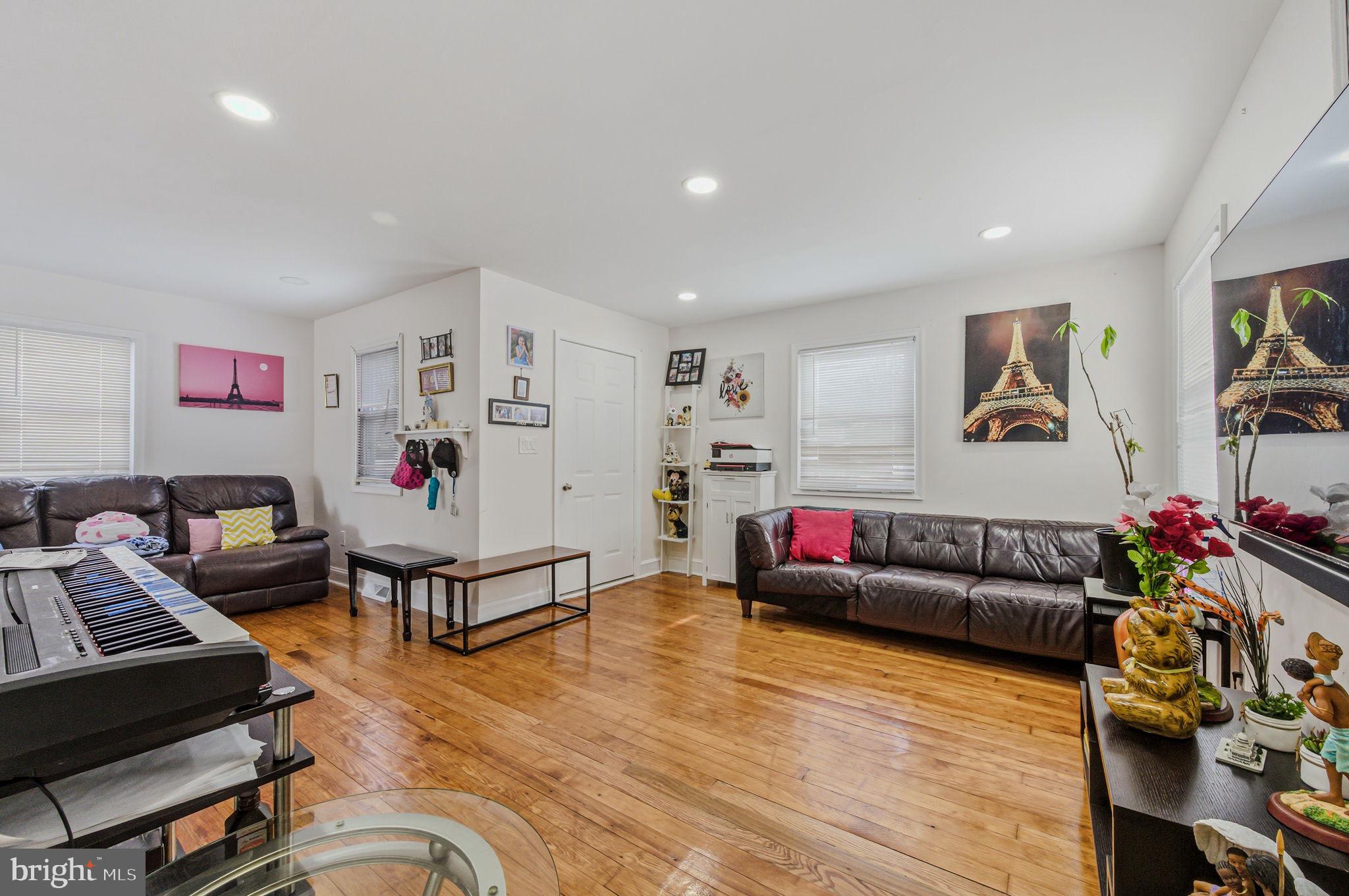 79 UNIVERSITY AVENUE