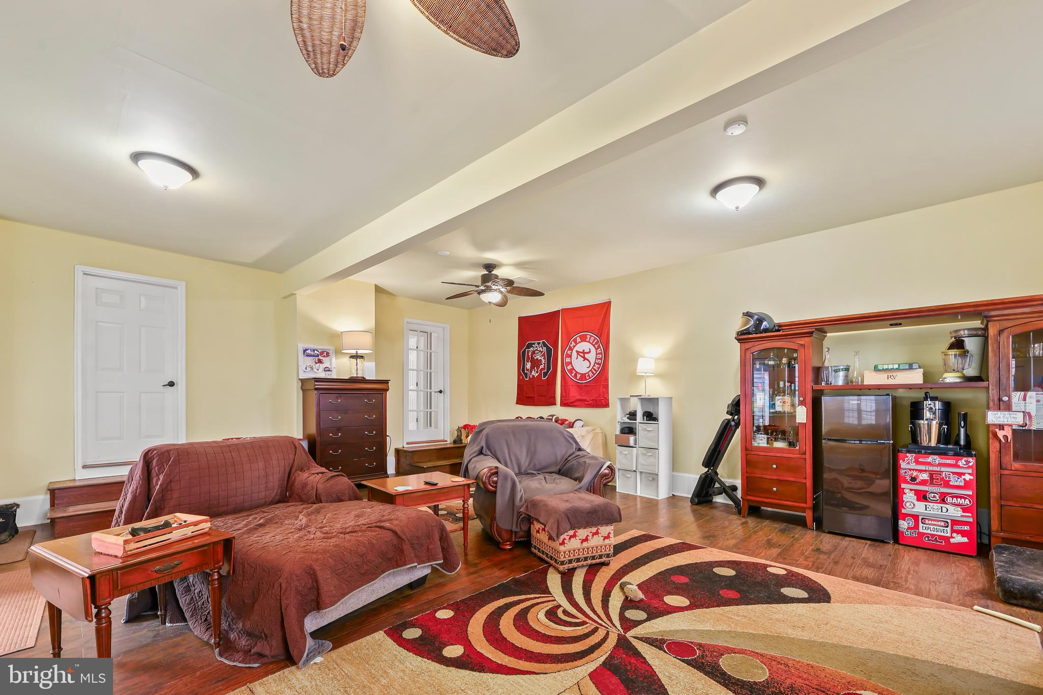 HIGHLAND - Residential