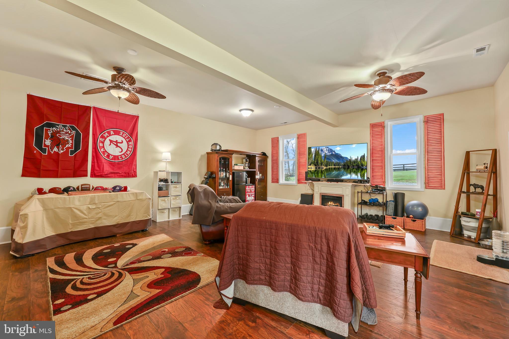 HIGHLAND - Residential