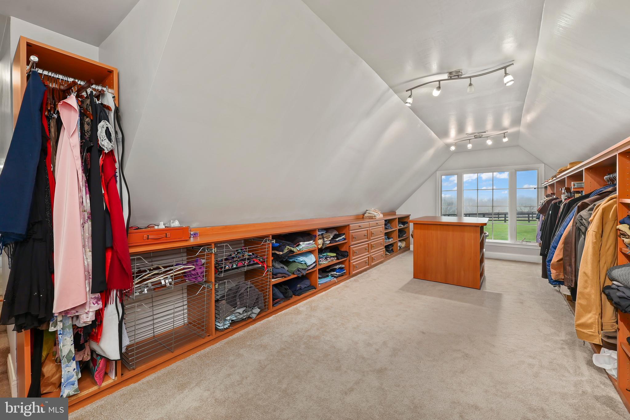 HIGHLAND - Residential