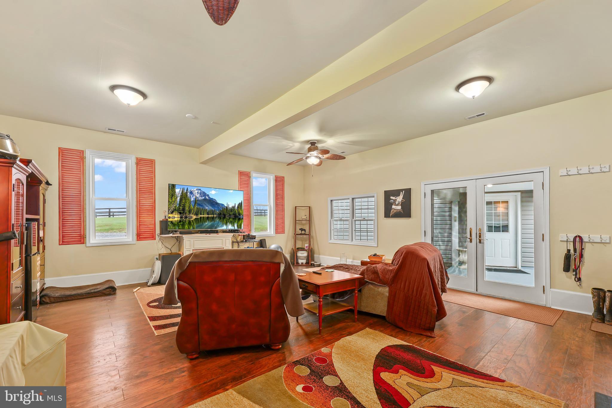 HIGHLAND - Residential