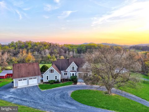 Photo of 9393 Briar Lane, DELAPLANE, VA 20144 (MLS # VAFQ2020592)