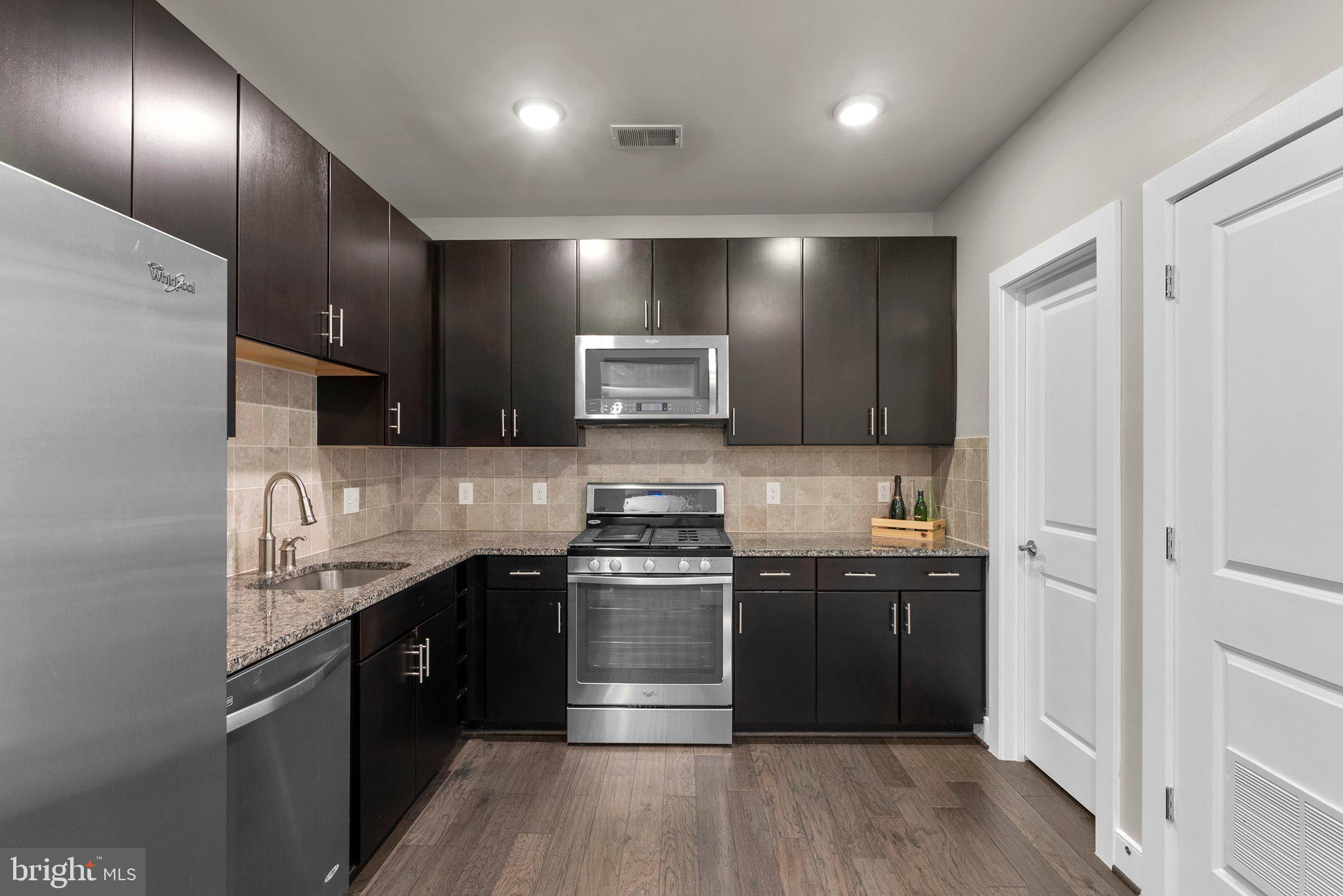 METROWEST - Residential Lease