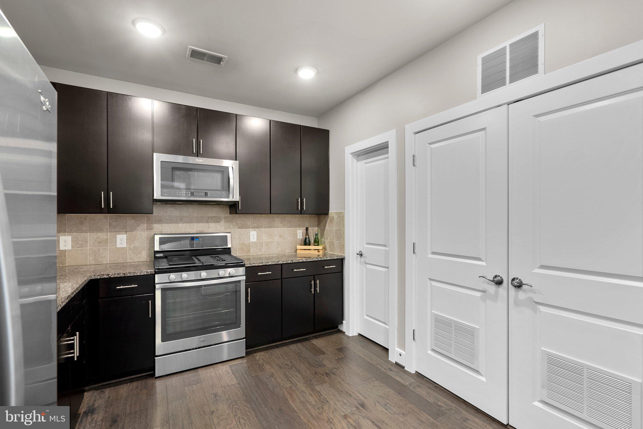 METROWEST - Residential Lease