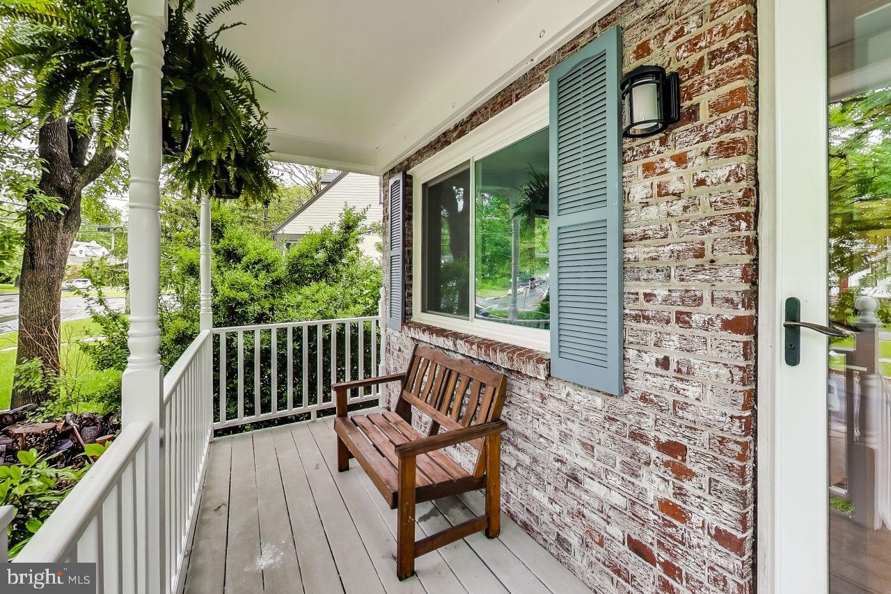 GLENMONT HILLS - Residential Lease