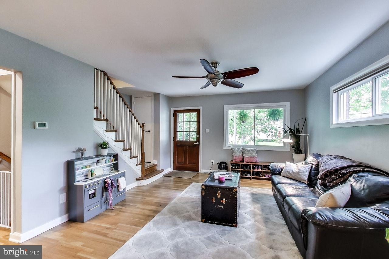 GLENMONT HILLS - Residential Lease