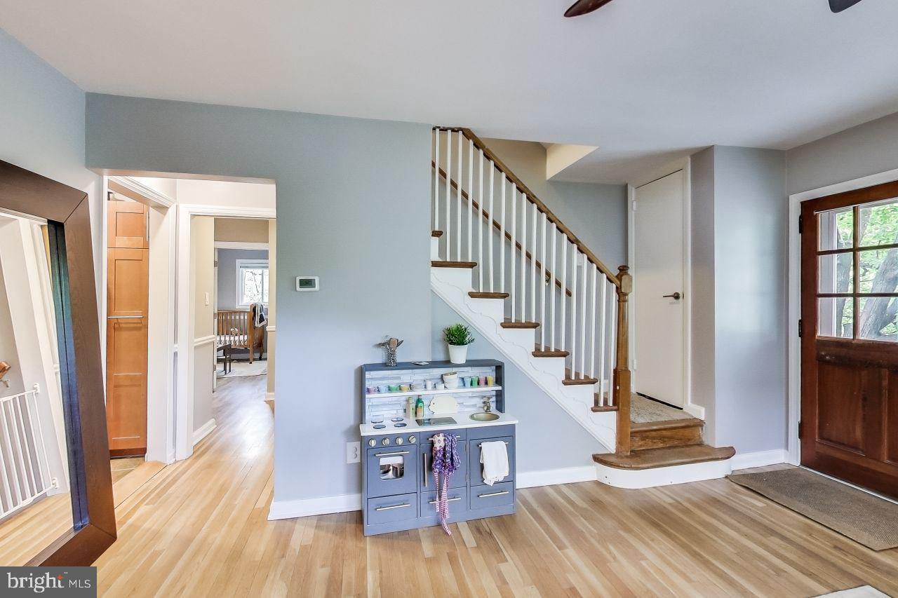 GLENMONT HILLS - Residential Lease