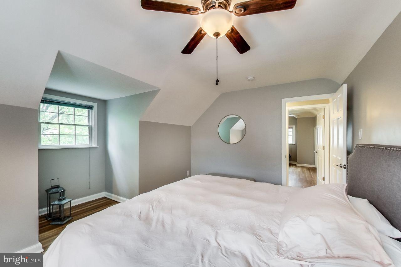 GLENMONT HILLS - Residential Lease