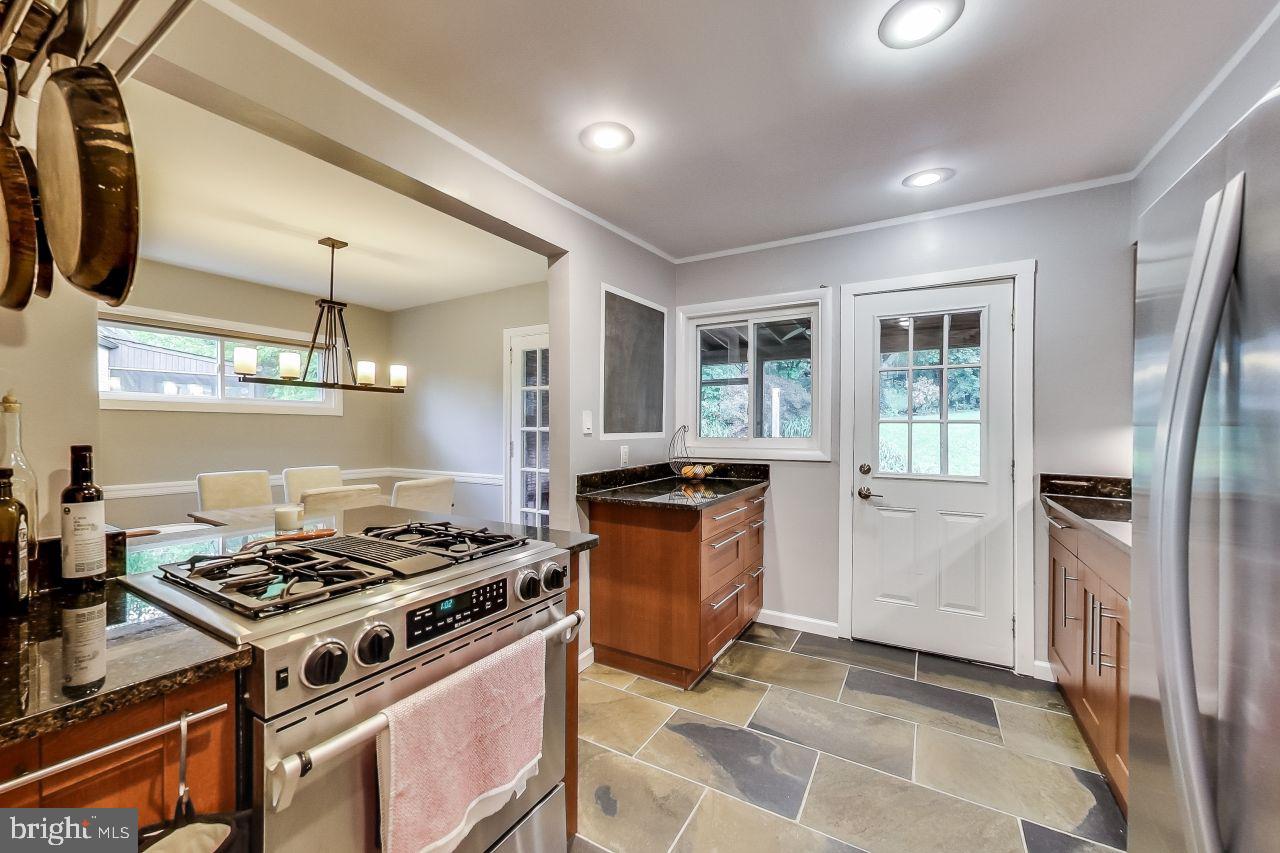 GLENMONT HILLS - Residential Lease