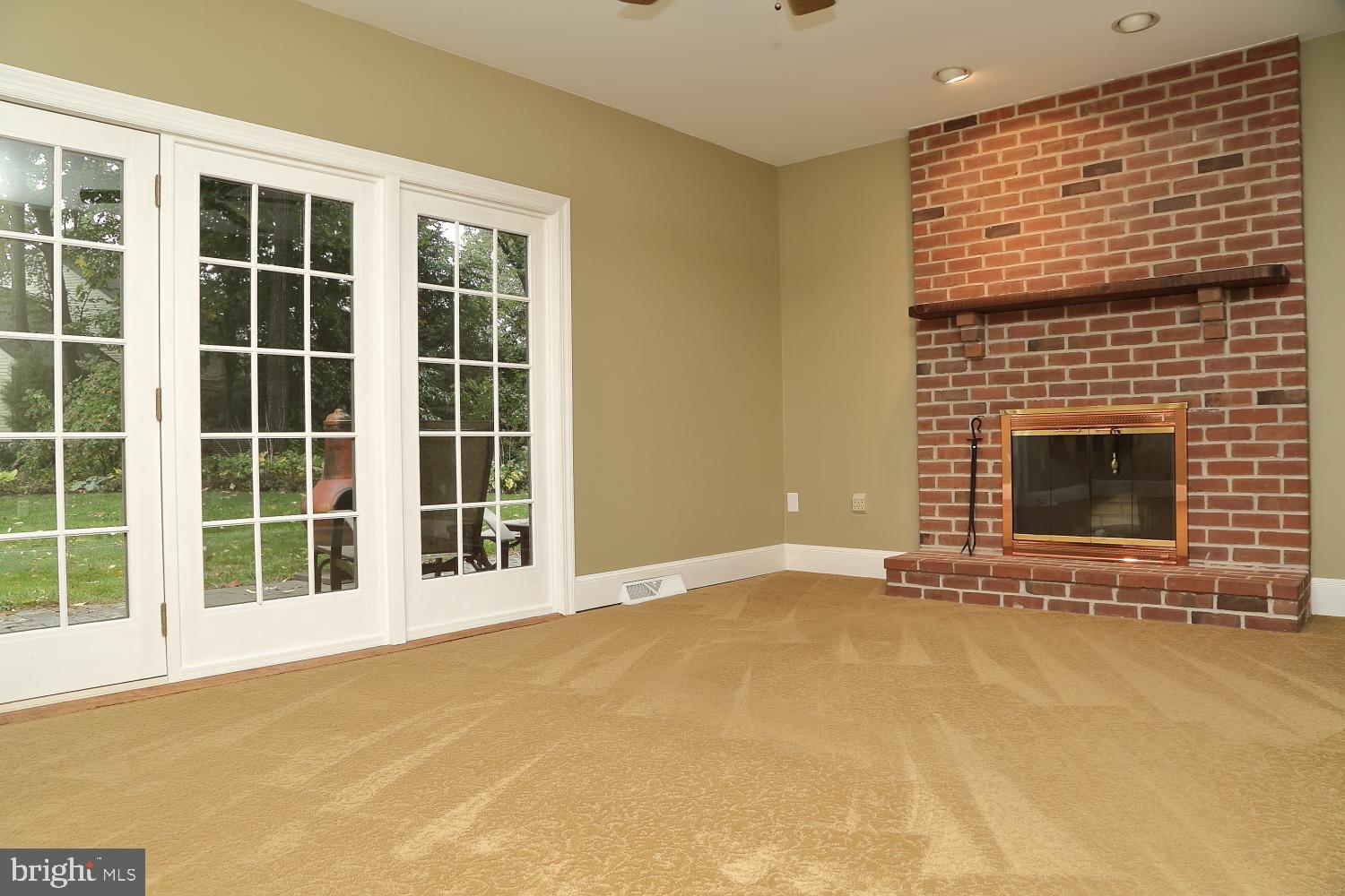 EAST HEMPFIELD - Residential