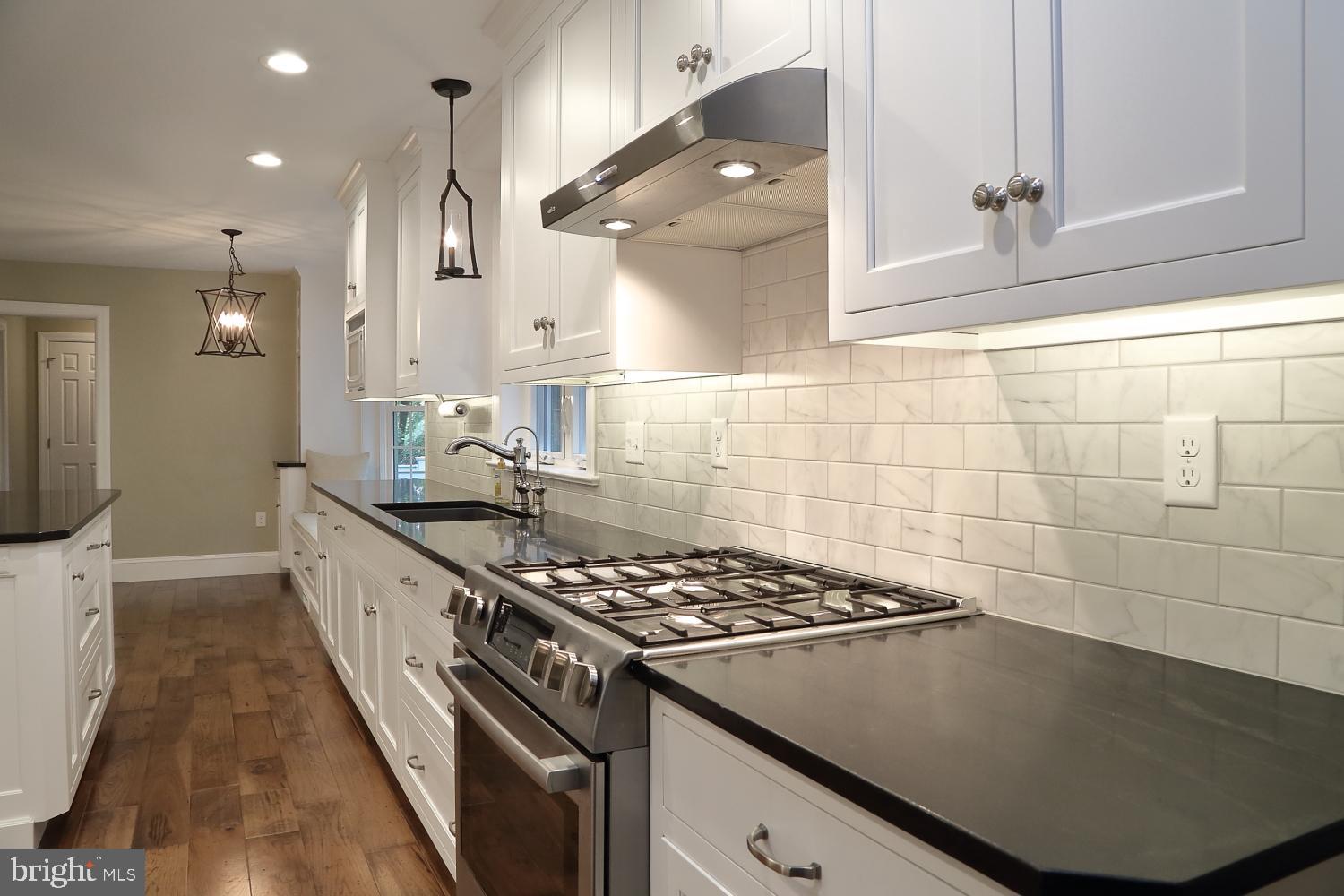 EAST HEMPFIELD - Residential