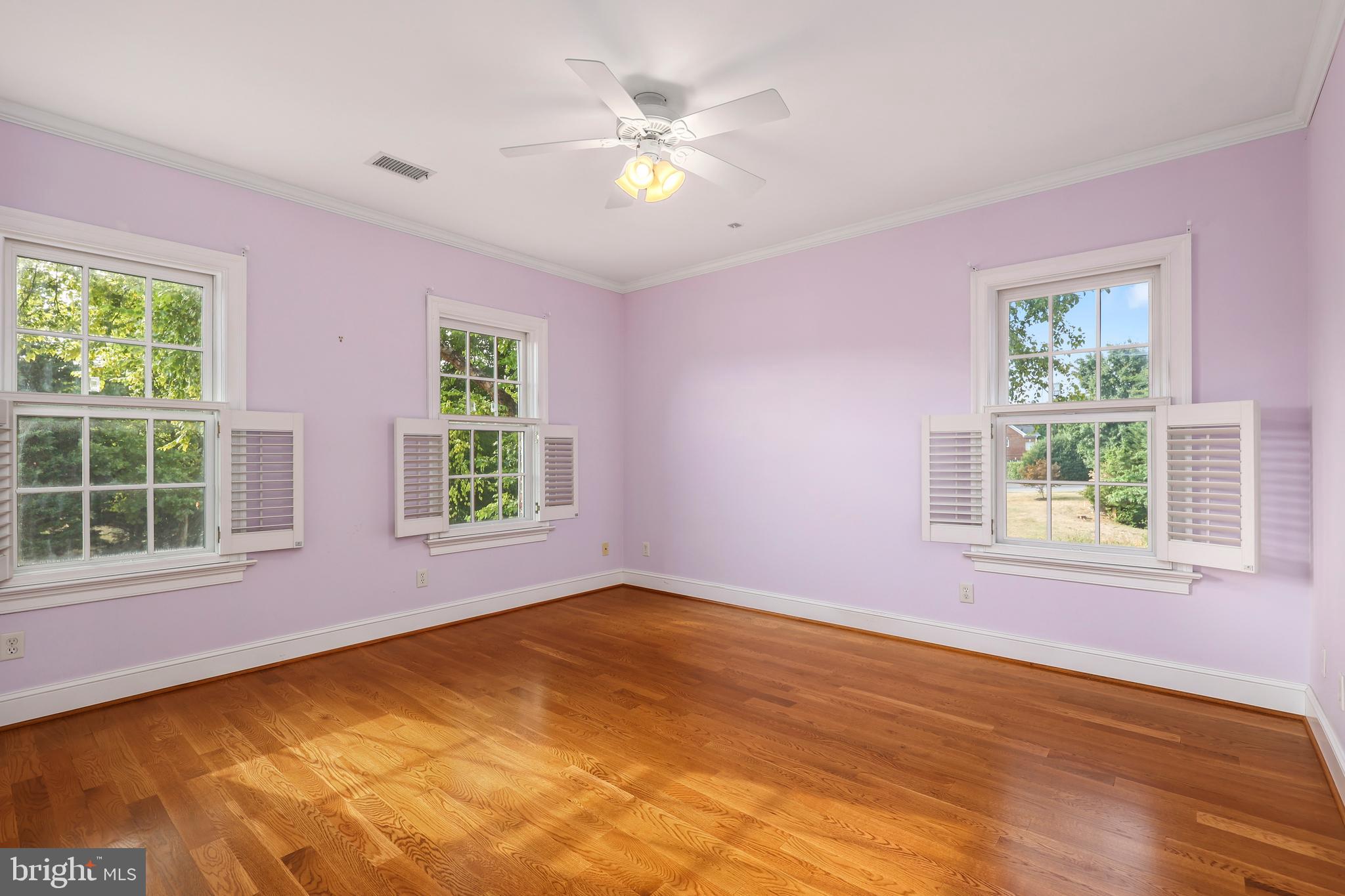 MEADOWBRANCH - Residential