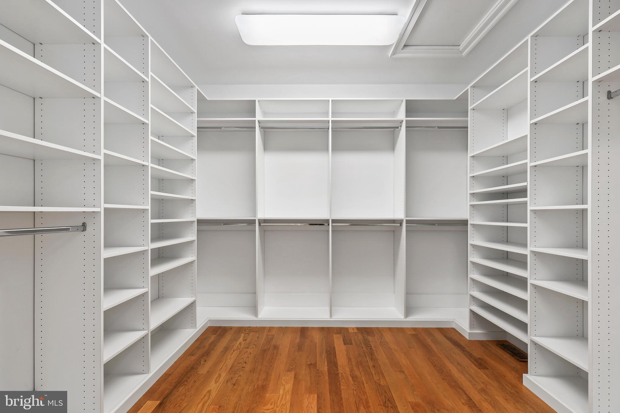 MEADOWBRANCH - Residential