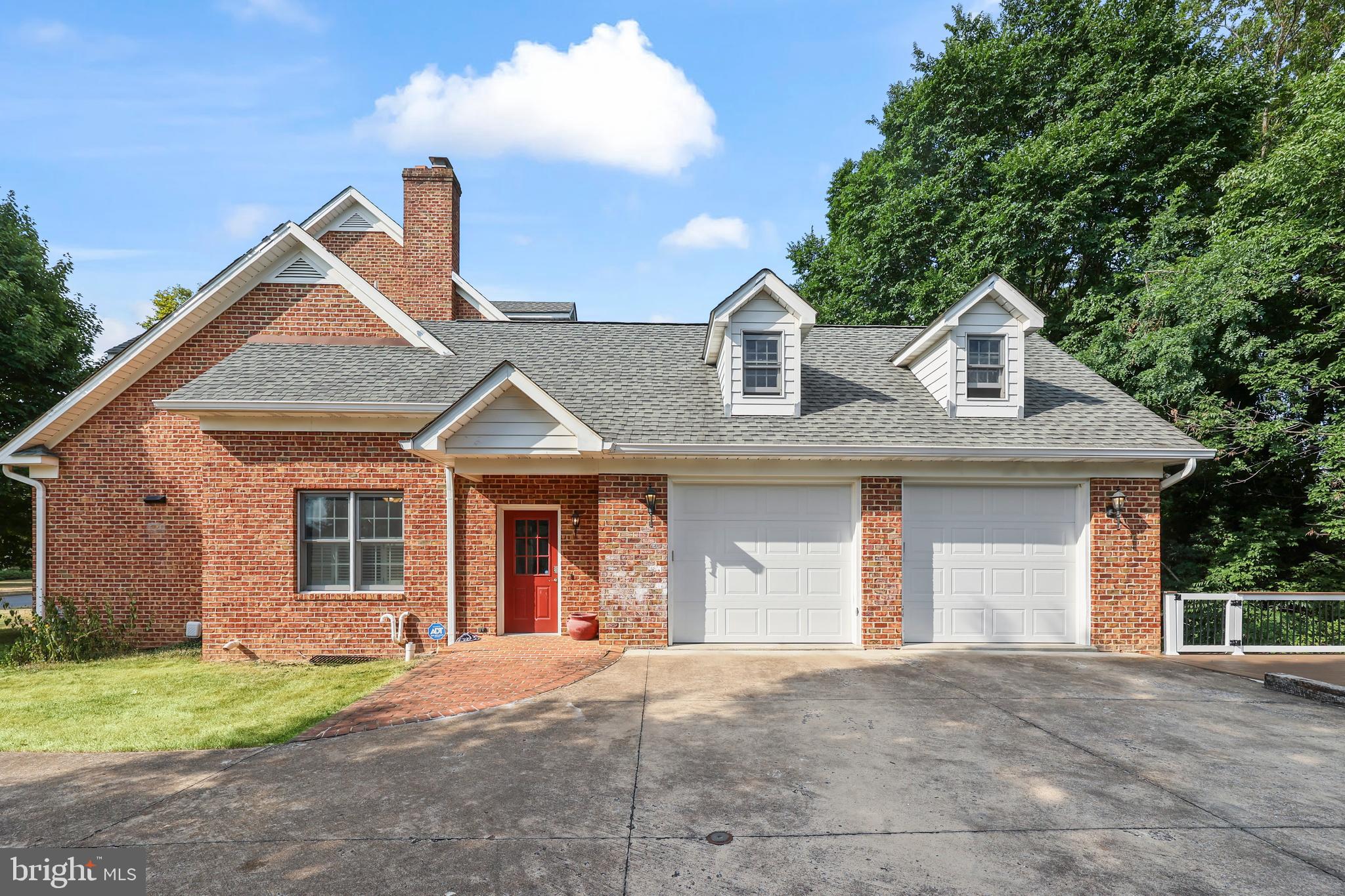 MEADOWBRANCH - Residential