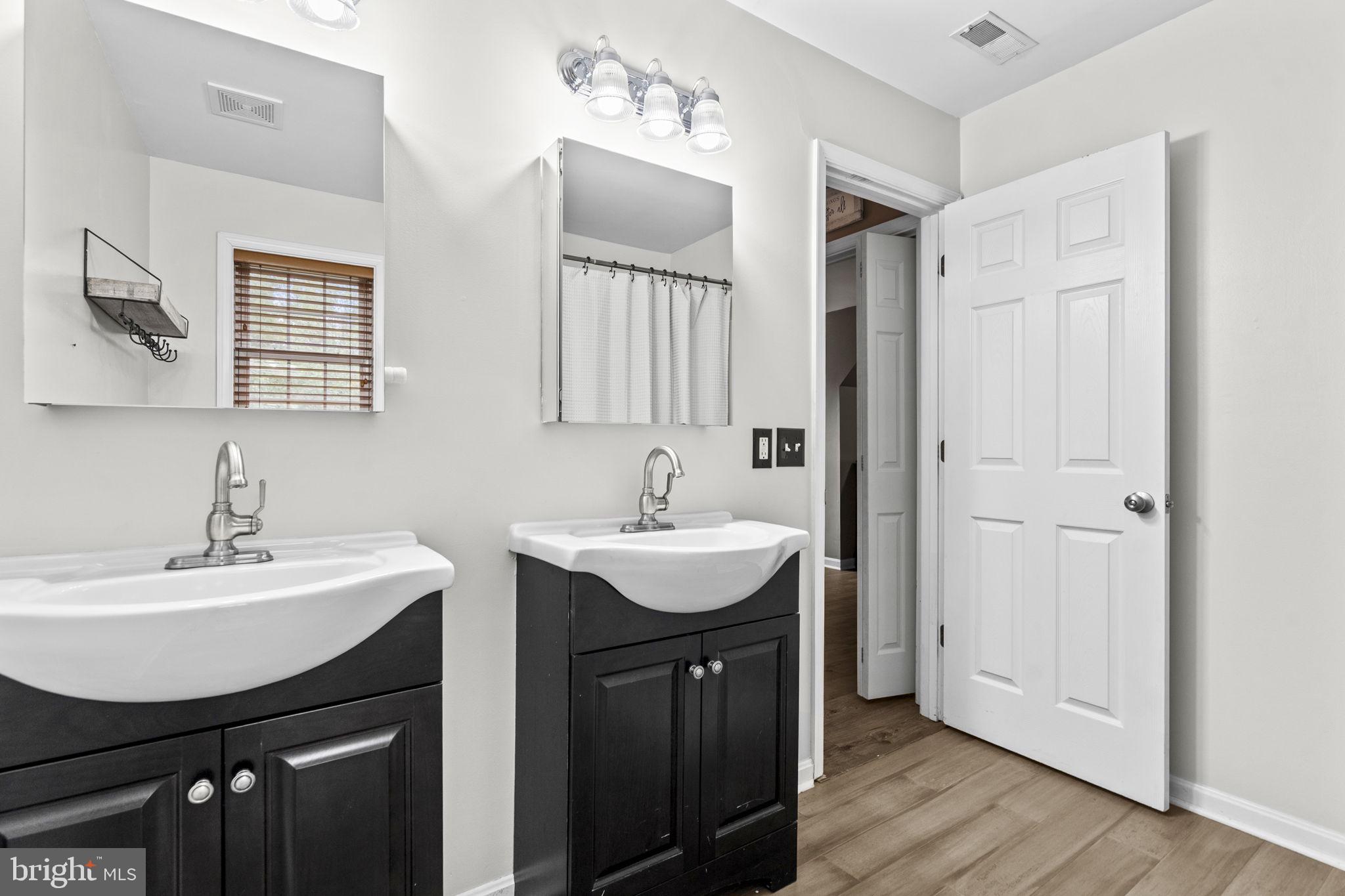 HAZEL RIVER - Residential