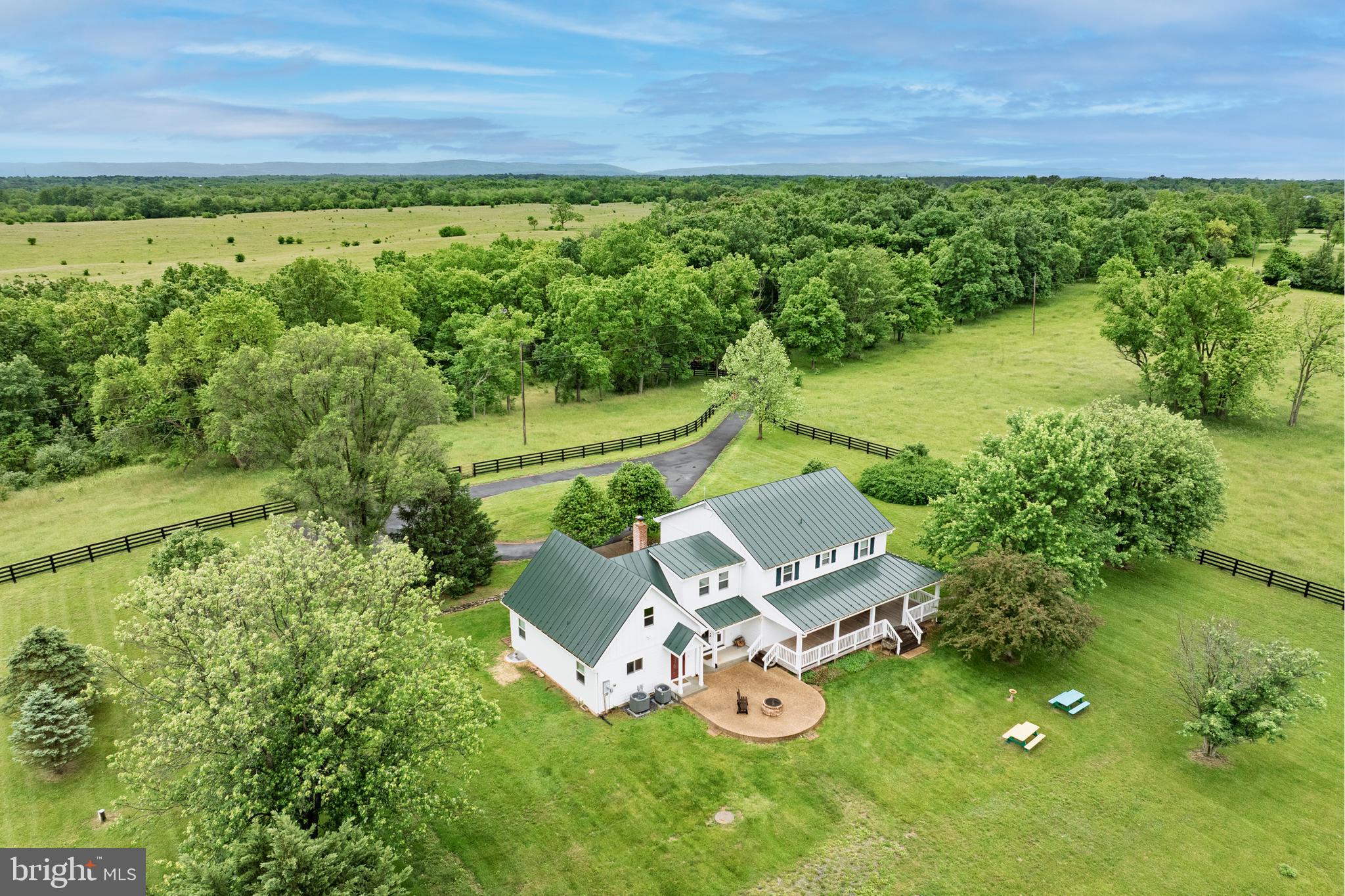 739 PIERCE ROAD