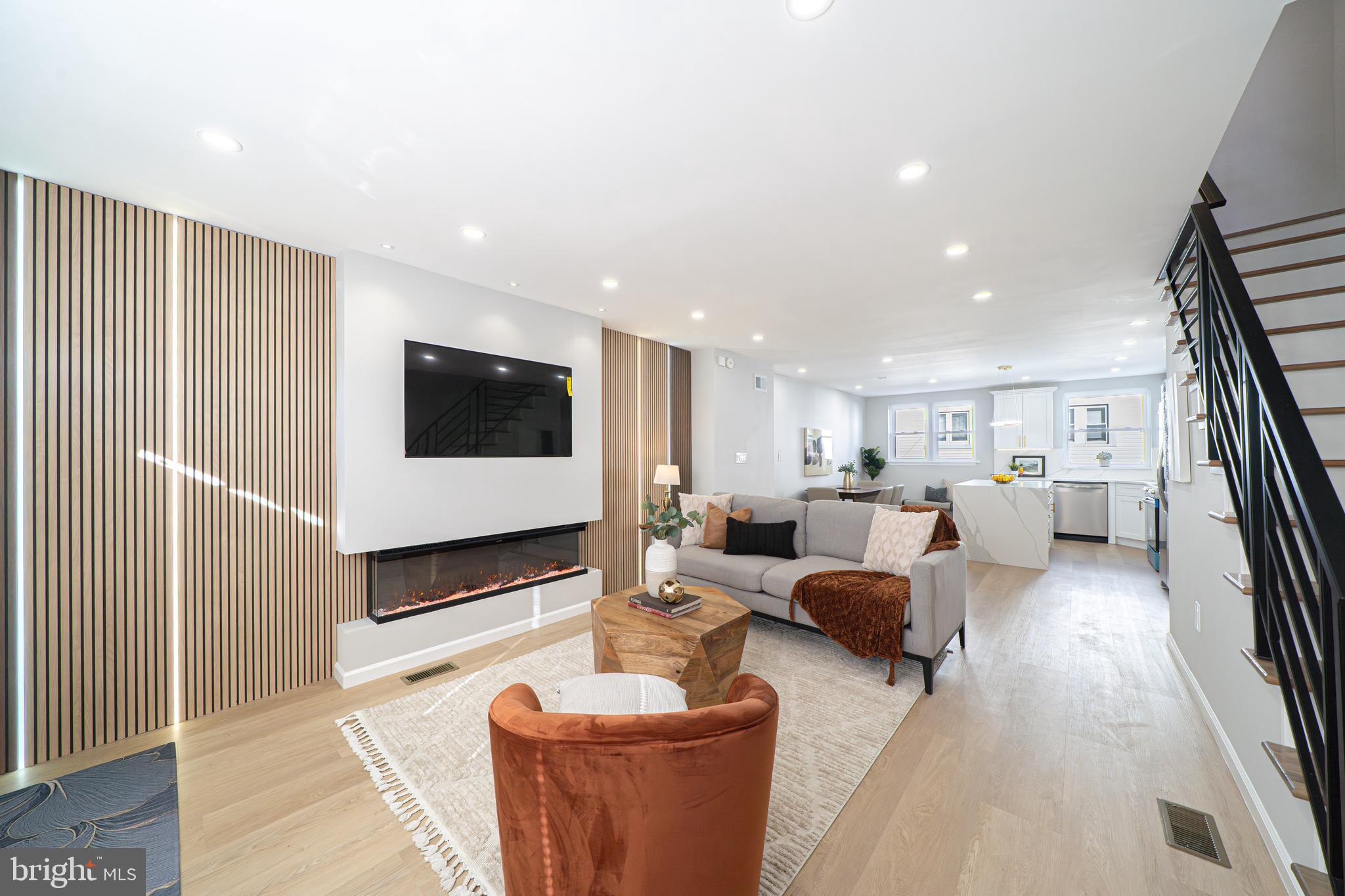 3005 DEVEREAUX AVENUE