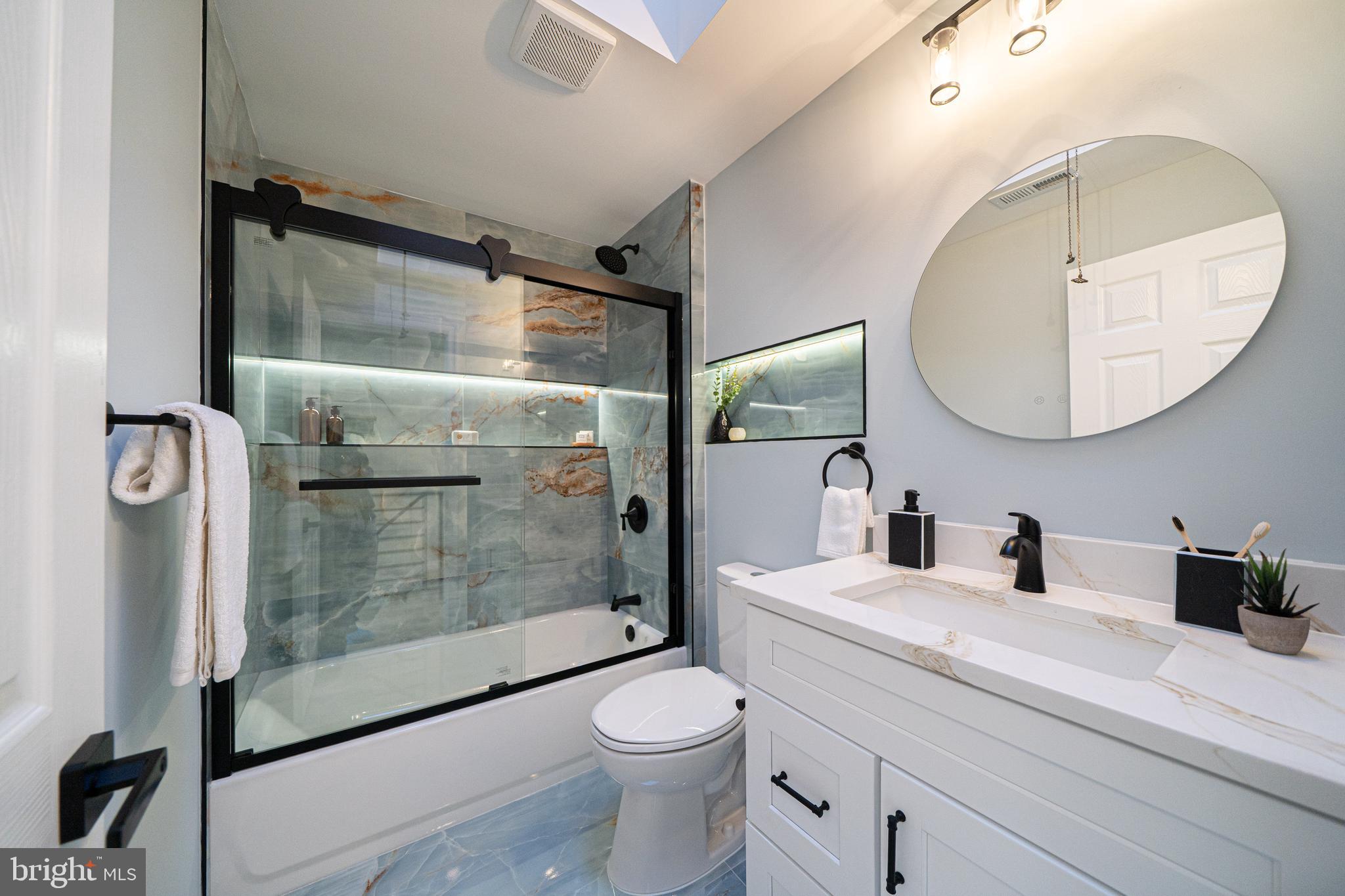 MAYFAIR - Residential