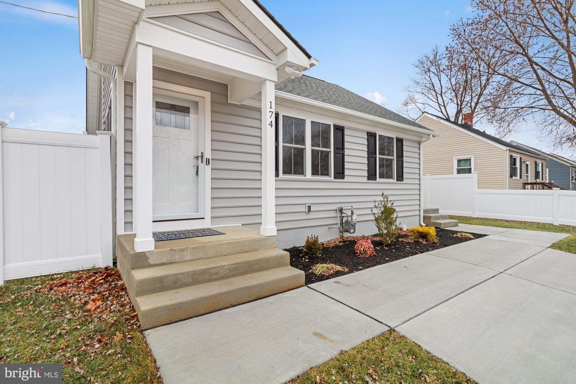 NORTH DEEN - Residential