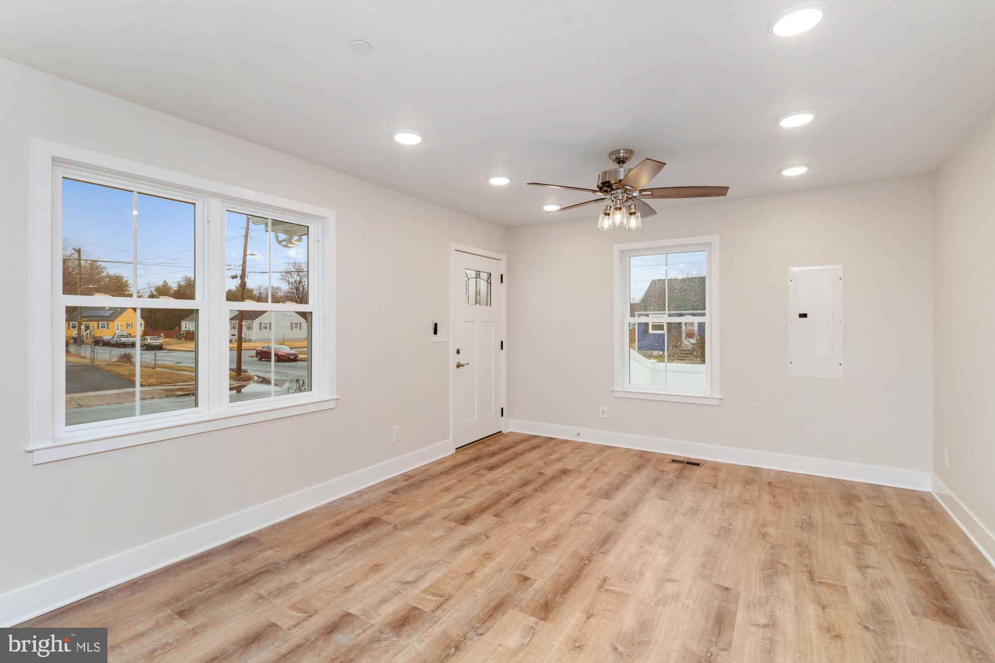 NORTH DEEN - Residential