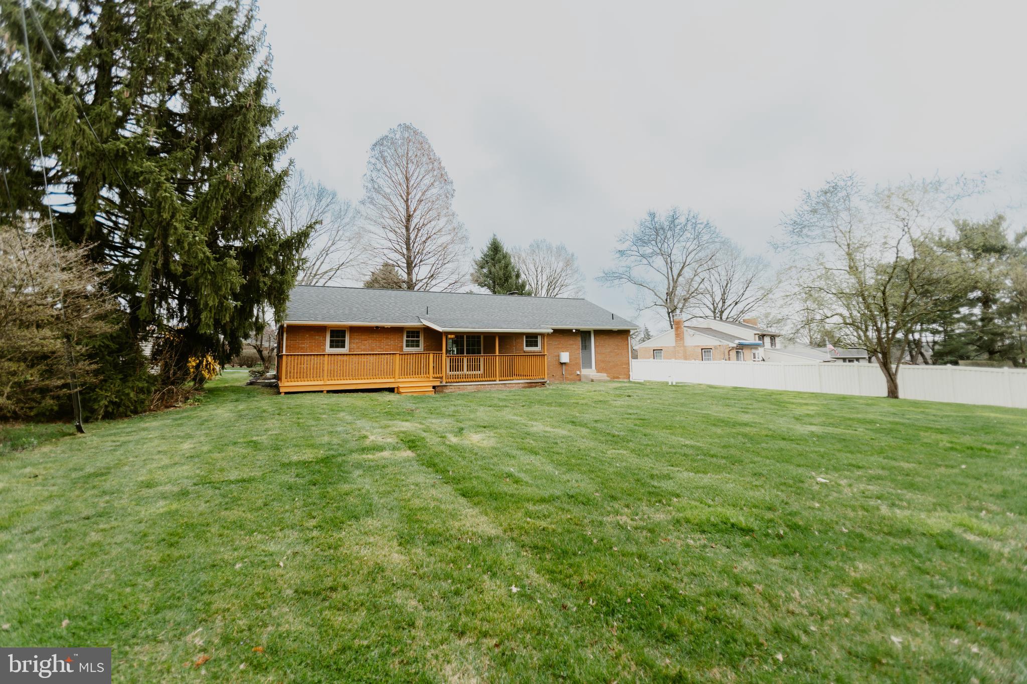 LEACOCK TWP - Residential