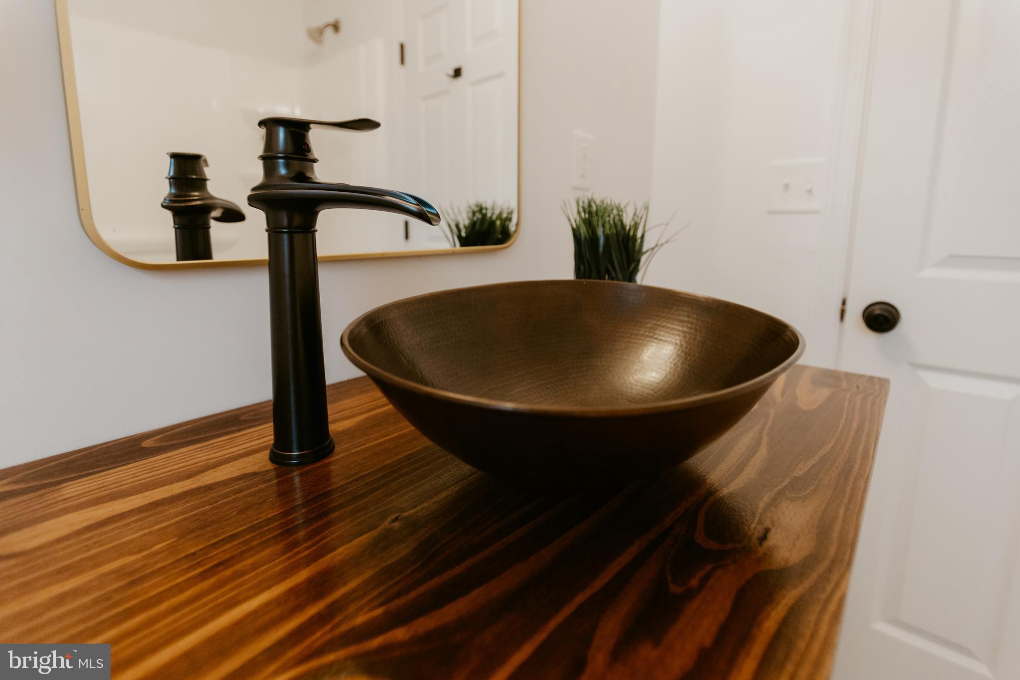 LEACOCK TWP - Residential