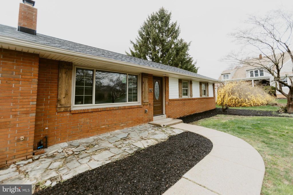 Photo of 62 Logging Road, Leola, PA 17540 (MLS # PALA2049040)