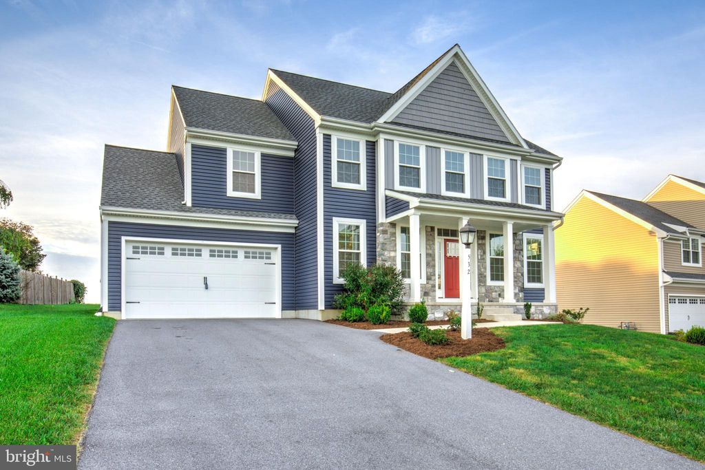 Photo of 532 Spring Hollow Drive, NEW HOLLAND, PA 17557 (MLS # PALA2077316)