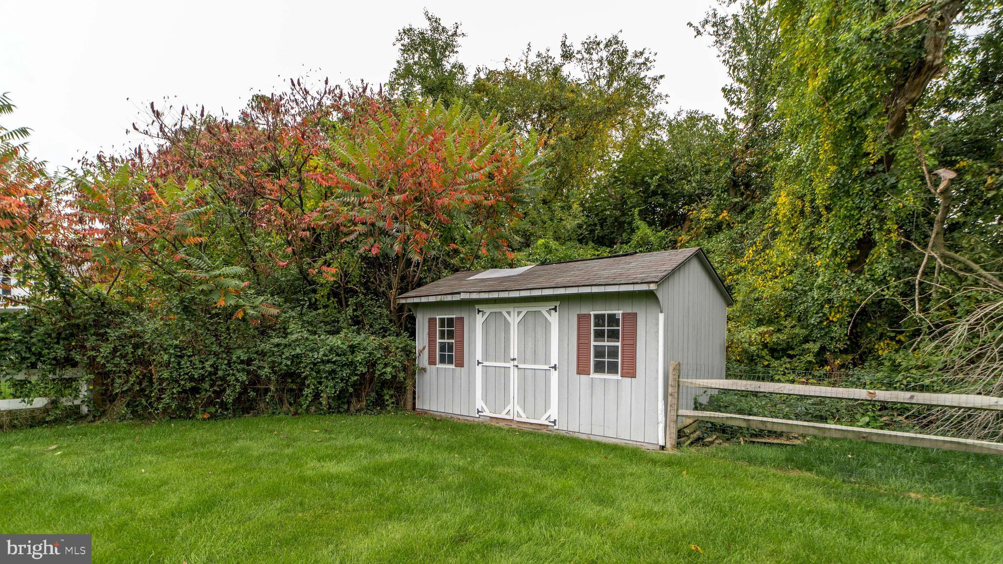 VISTA ESTATES - Residential