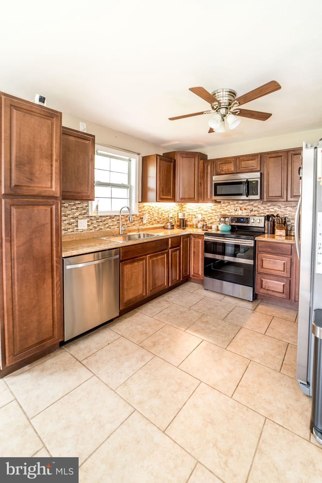 VISTA ESTATES - Residential