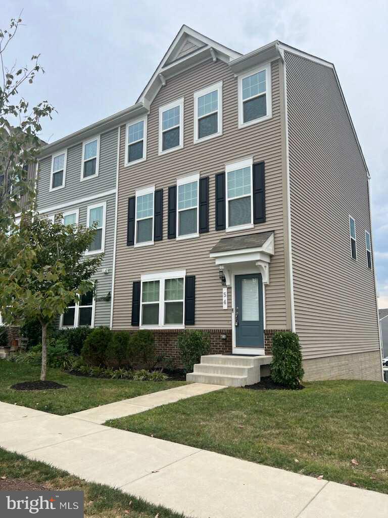 PRESIDENTS POINTE - Residential Lease