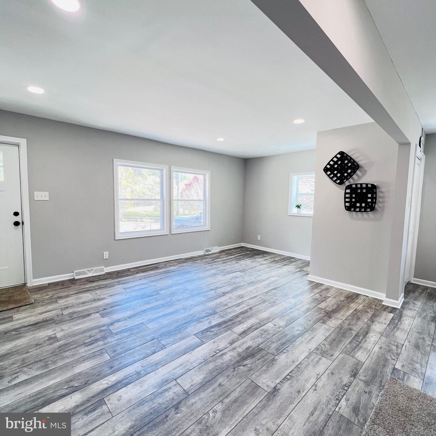 4937 READING AVENUE MULLICA TOWNSHIP