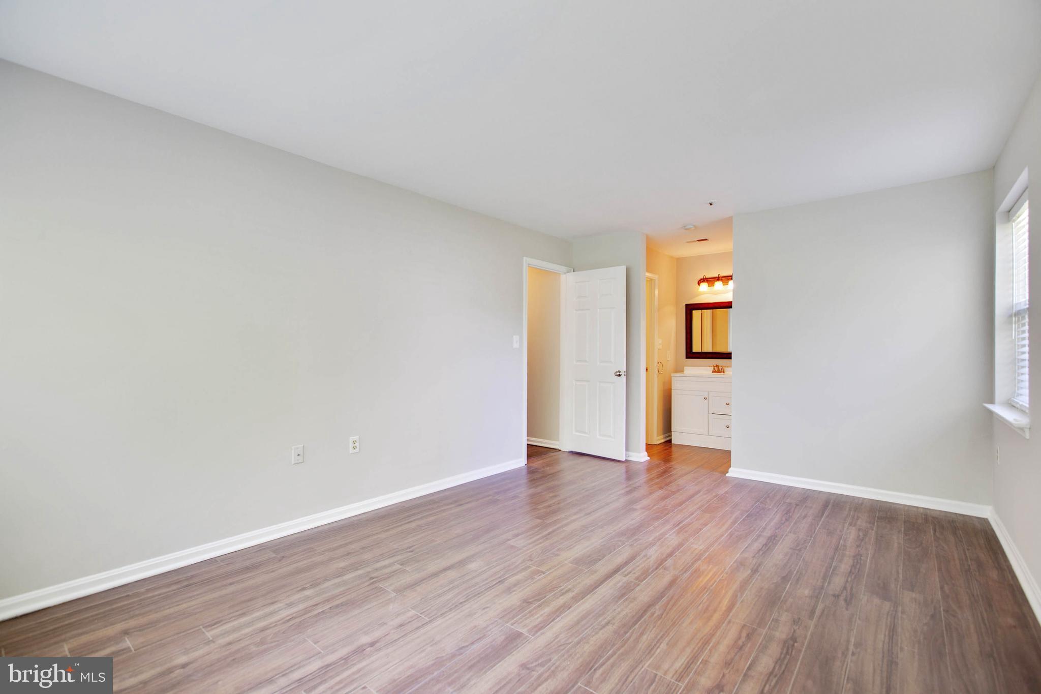 MONTGOMERY RUN - Residential