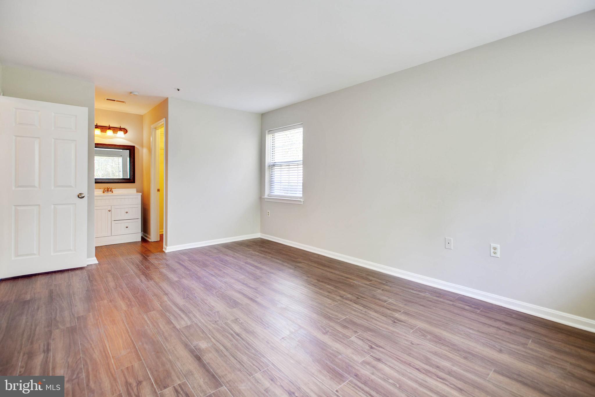 MONTGOMERY RUN - Residential