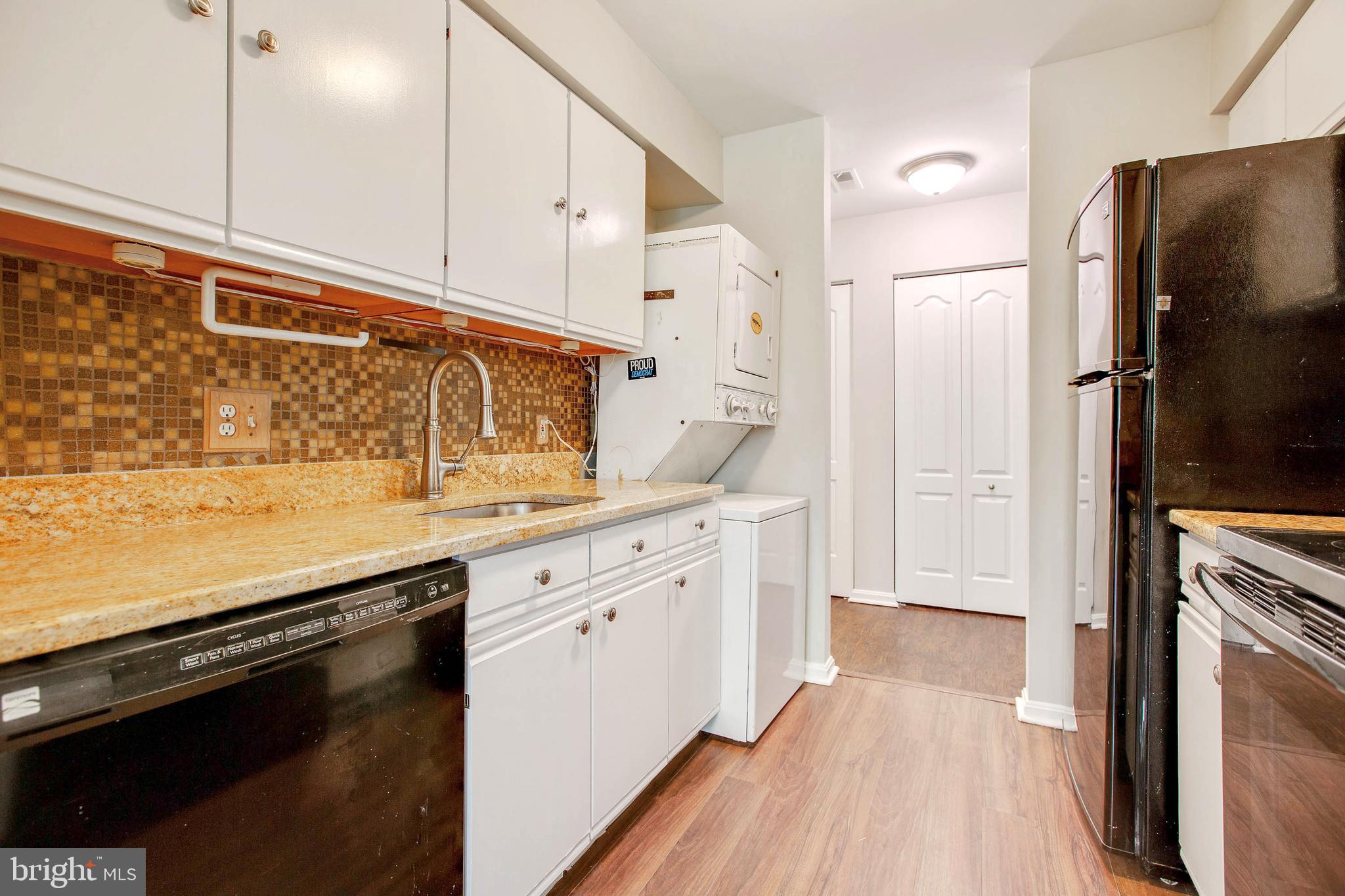 MONTGOMERY RUN - Residential