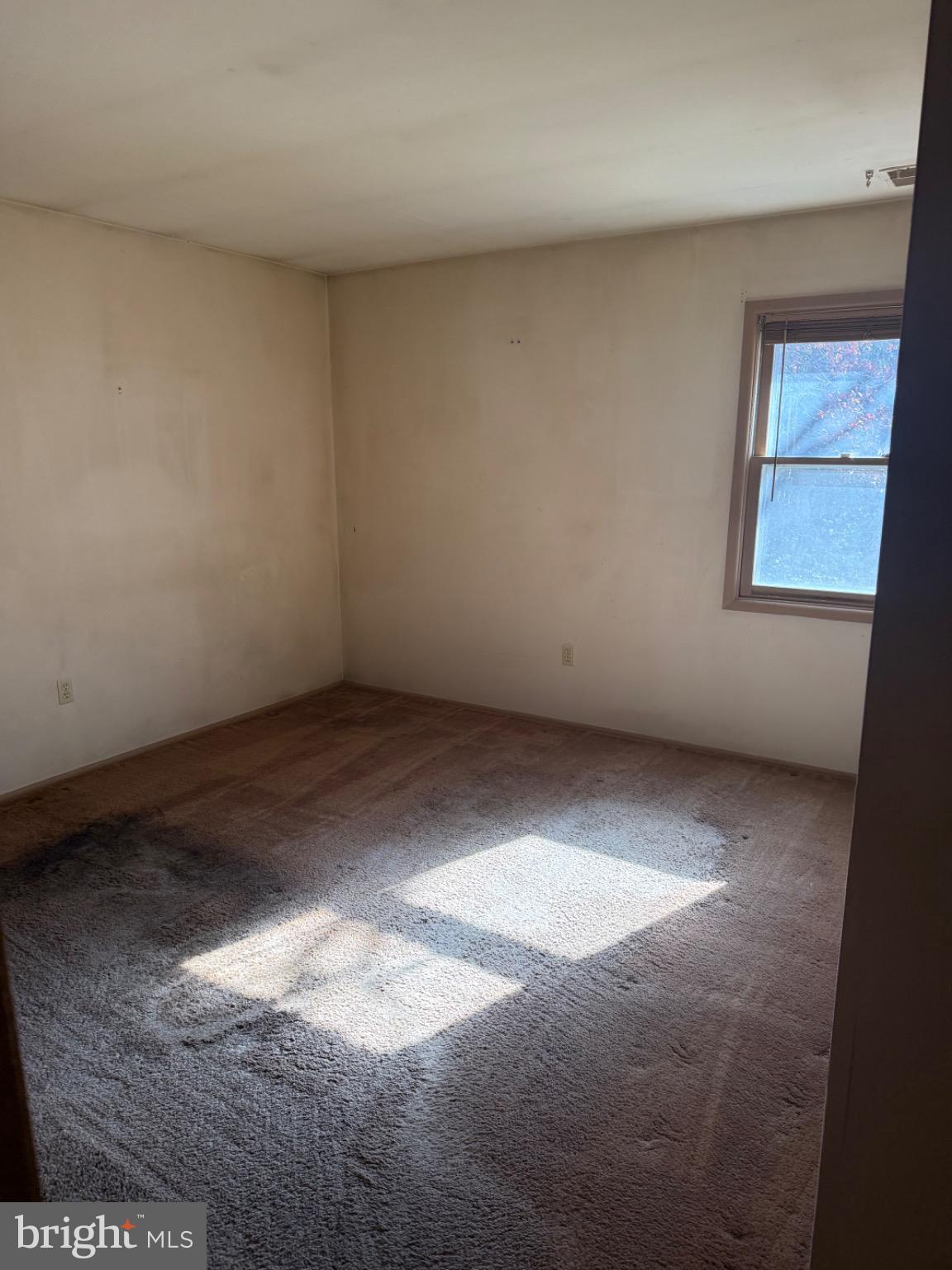 LAKEWOOD HILLS - Residential