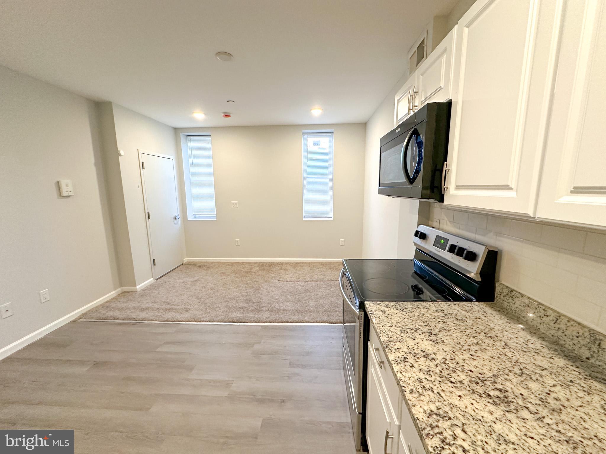 2404 W THOMPSON STREET A