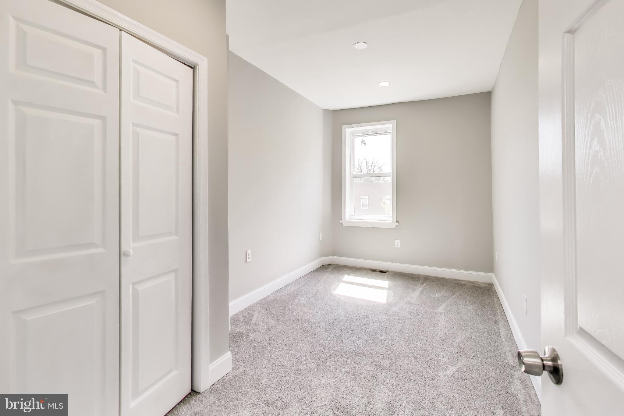 LUCILLE PARK - Residential