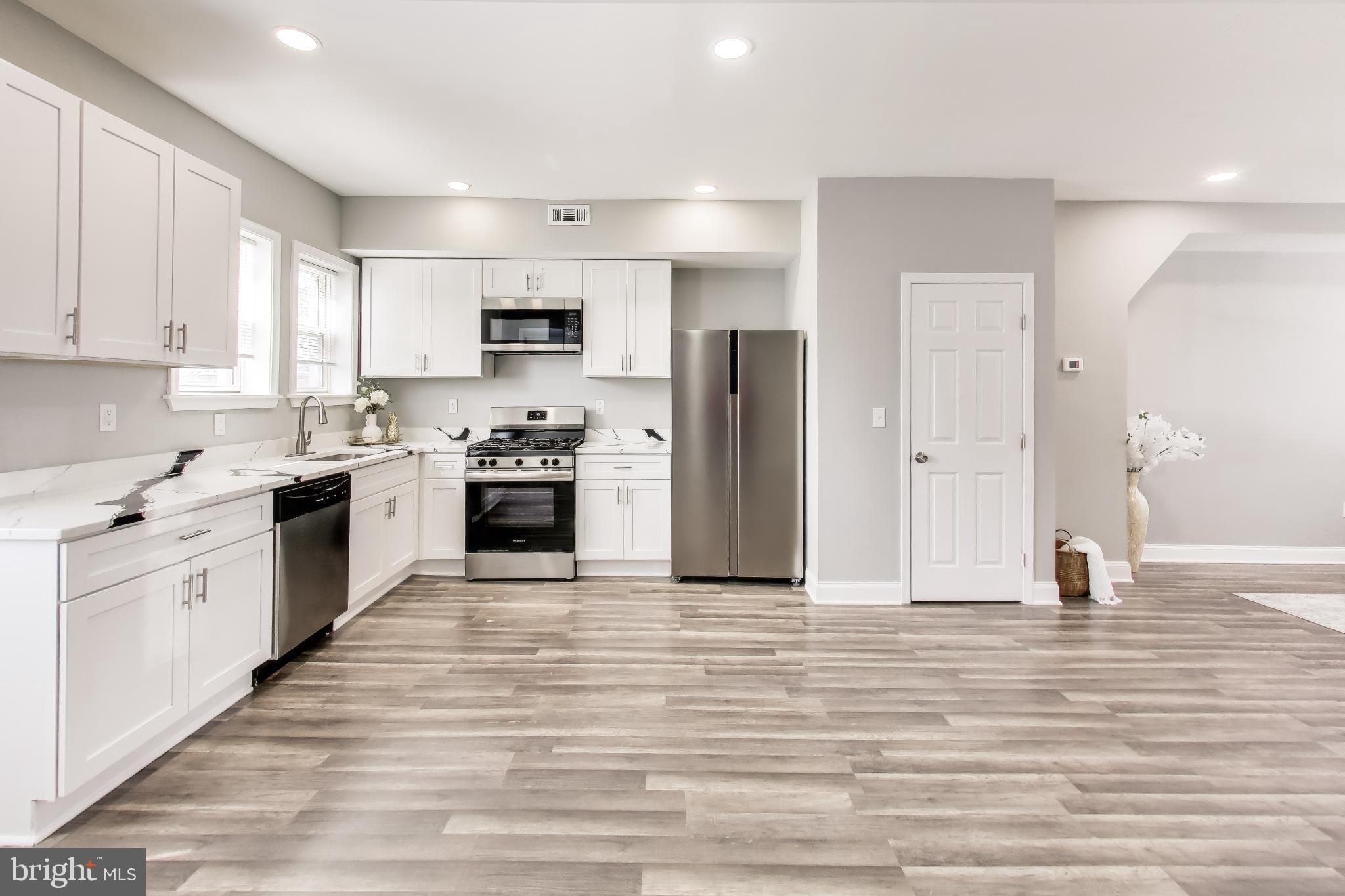 LUCILLE PARK - Residential