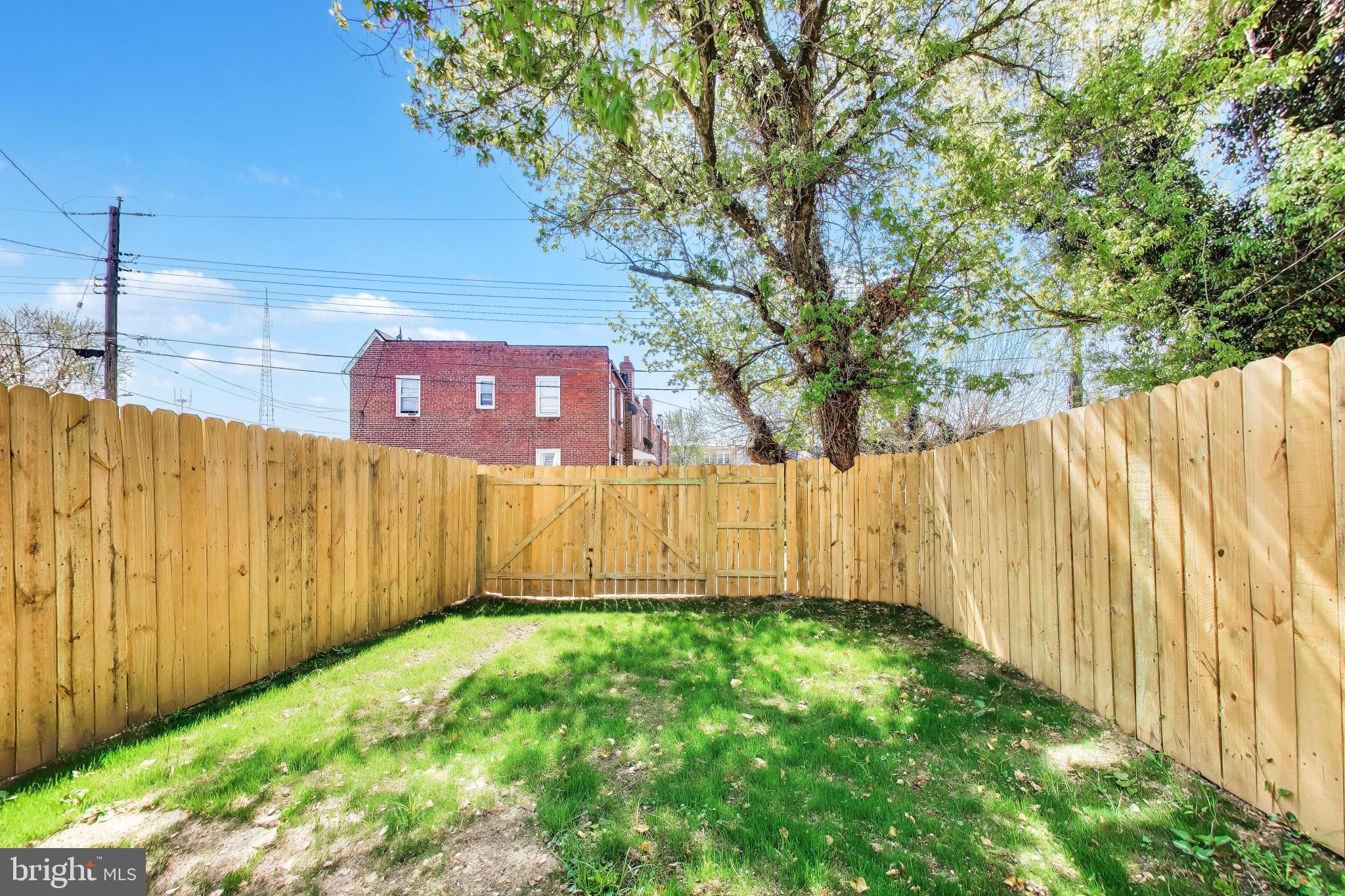 LUCILLE PARK - Residential