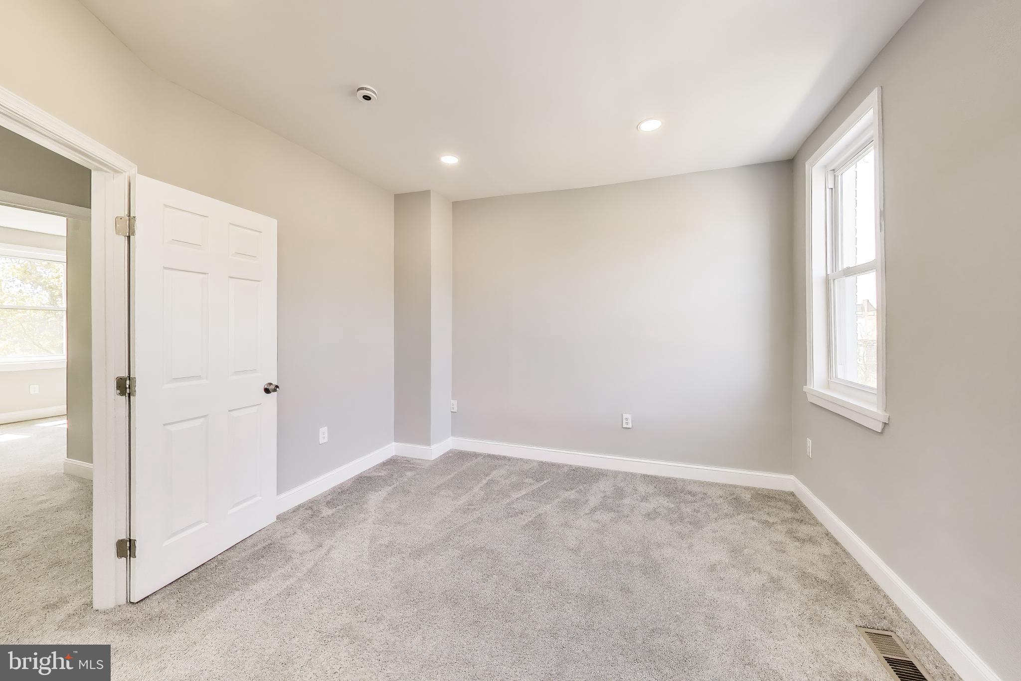 LUCILLE PARK - Residential