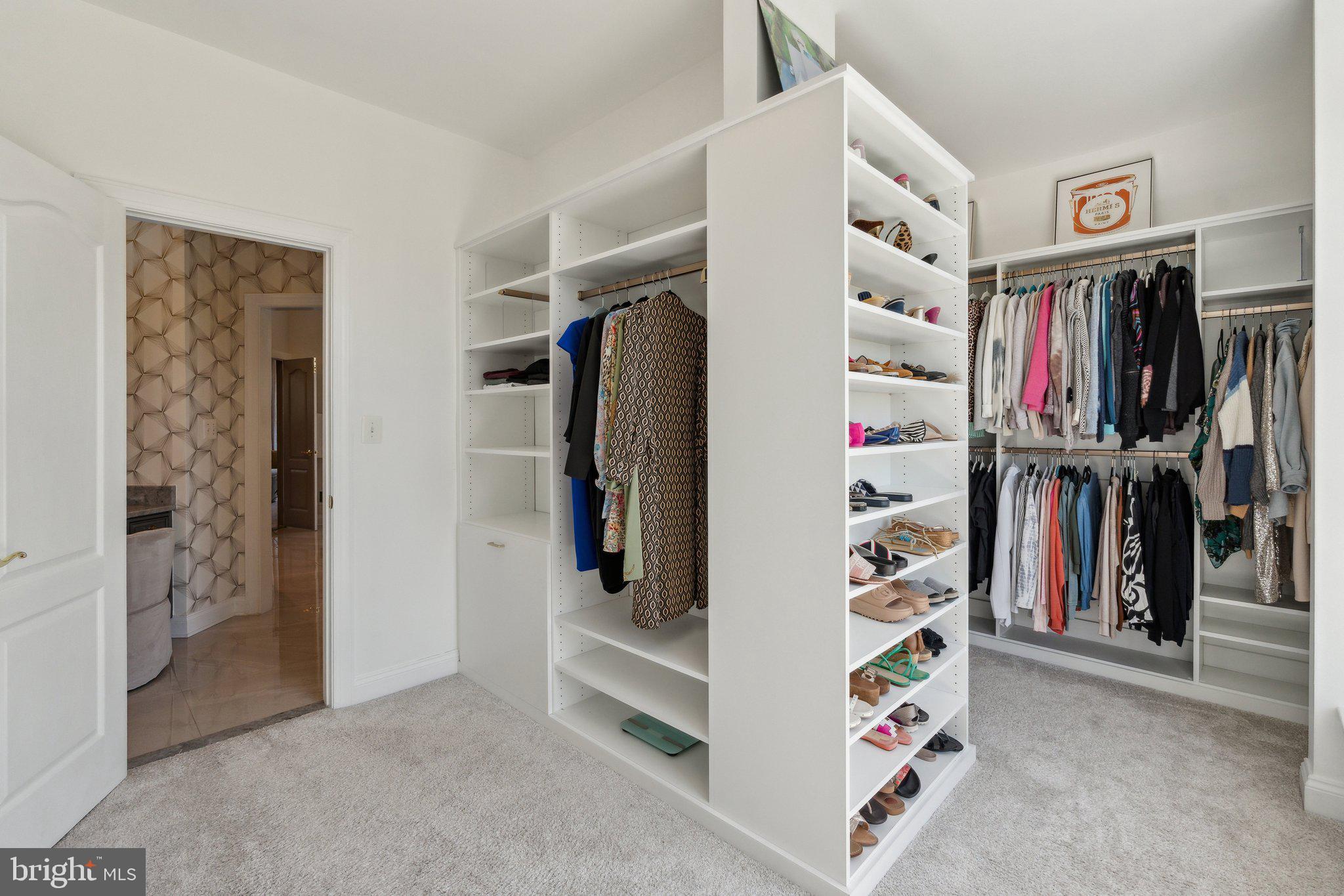 ROKEBY FARM - Residential