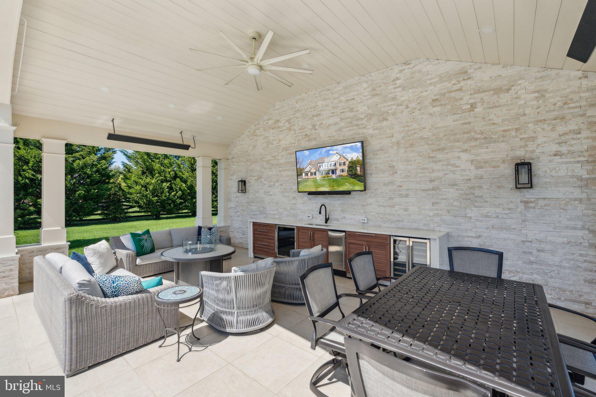 ROKEBY FARM - Residential