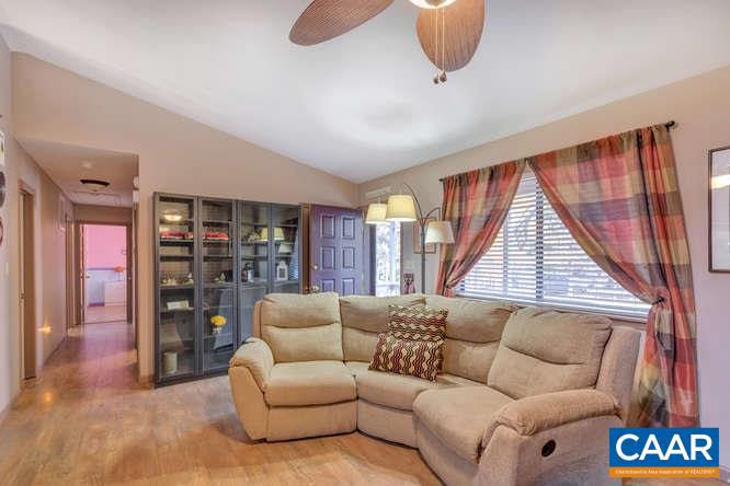 LAKE MONTICELLO - Residential