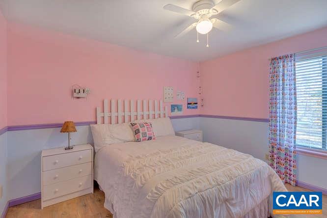 LAKE MONTICELLO - Residential