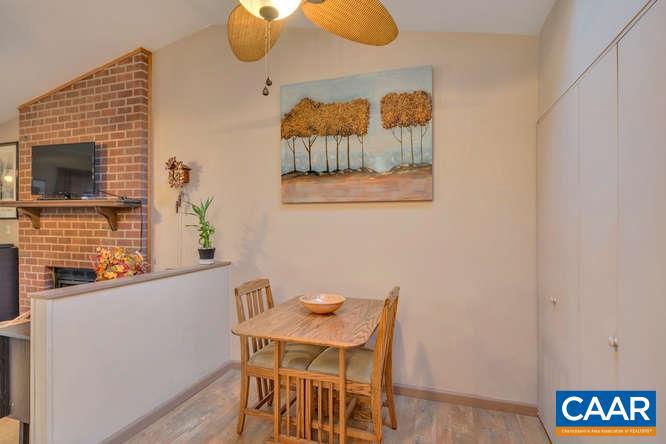 LAKE MONTICELLO - Residential