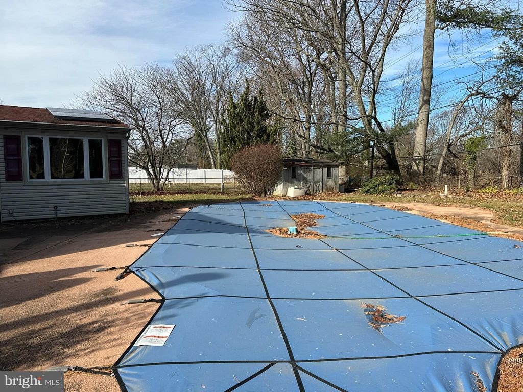 Photo of 151 Harrington Circle, WILLINGBORO, NJ 08046 (MLS # NJBL2102594)