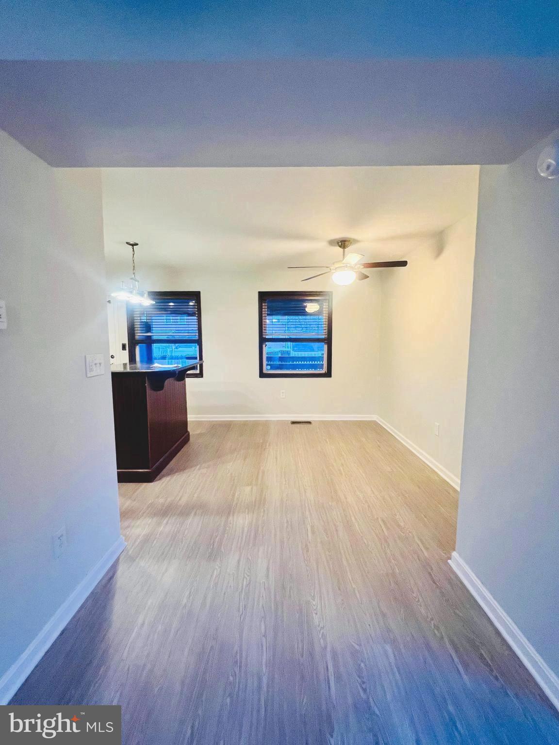 COUNTRY RIDGE - Residential Lease