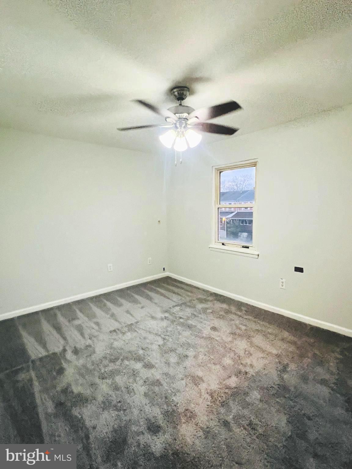 COUNTRY RIDGE - Residential Lease